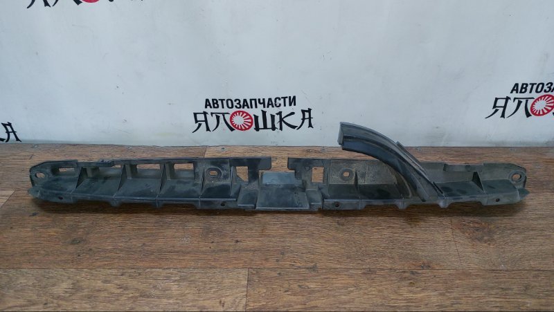 Накладка на радиатор Subaru Impreza GJ7 FB16 (б/у)