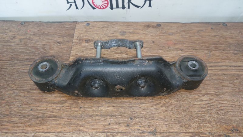 Подушка редуктора Subaru Forester SJ5 EJ201 задняя (б/у)