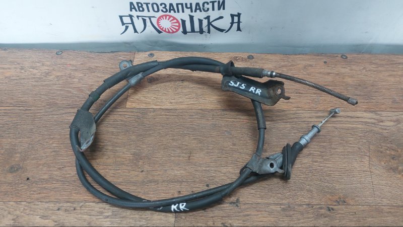 Тросик ручника Subaru Forester SJD EE20Z задний правый (б/у)