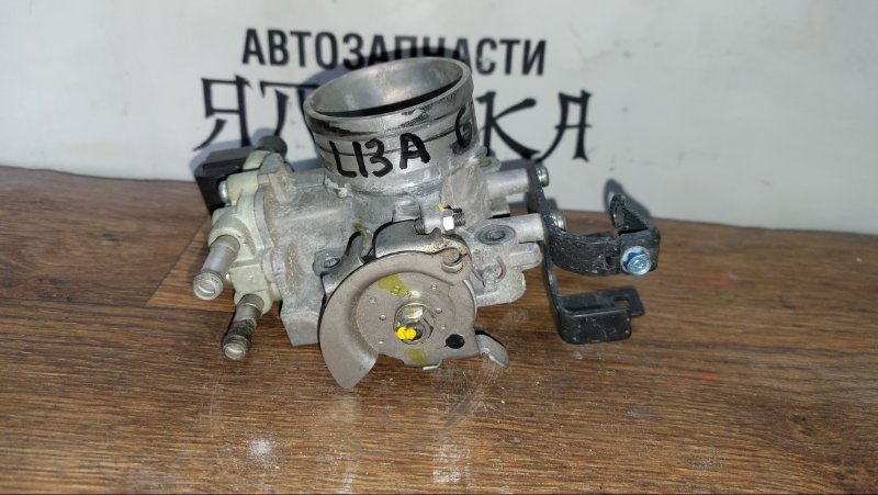 Дроссельная заслонка Honda Airwave GJ1 L12A1 (б/у)