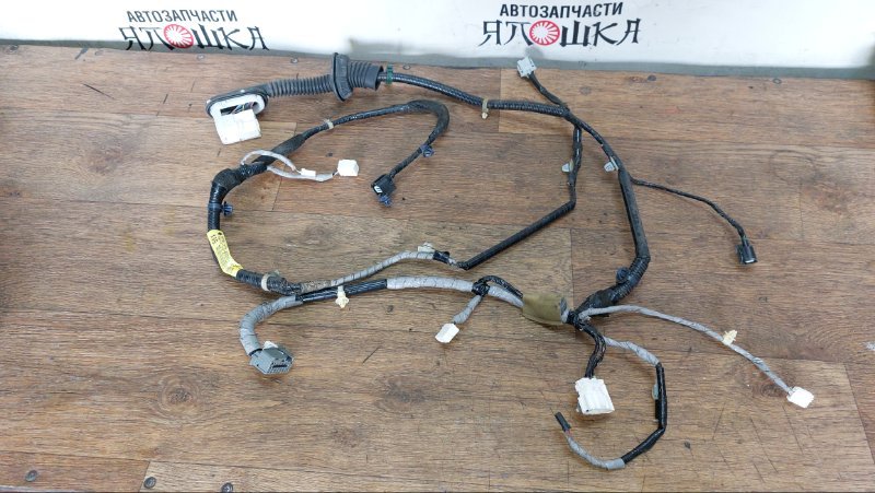 Проводка двери Honda Accord CS1 J35Z2 передняя правая (б/у)
