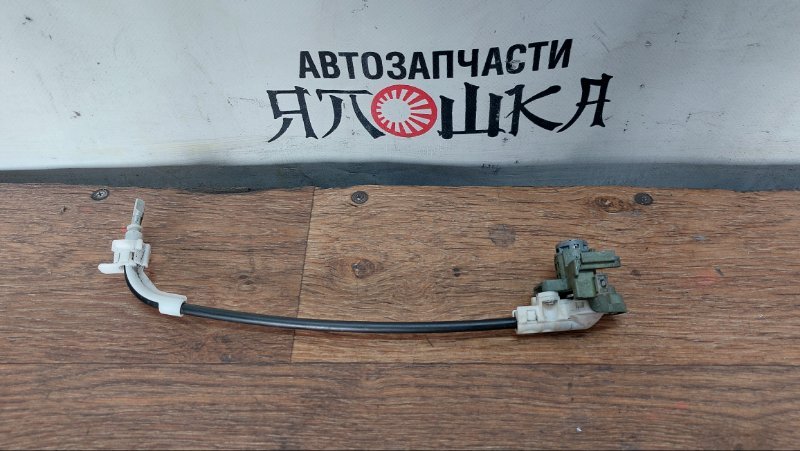 Личинка замка Honda Accord CU1 K24A передняя правая (б/у)