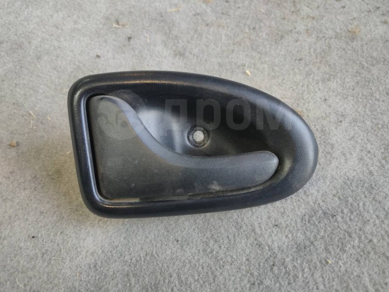 Ручка двери левая Renault Logan 7700830078 Б/У