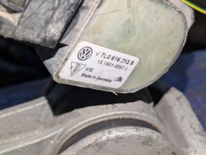 Рычаг передний Touareg 7LA Рычаг передний Touareg 7LA