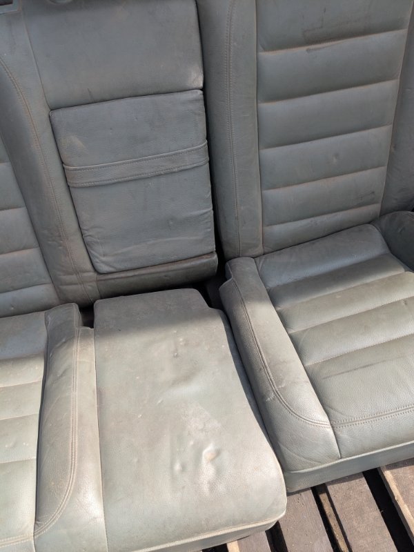 Сиденья комплект Touareg 2005 7LA