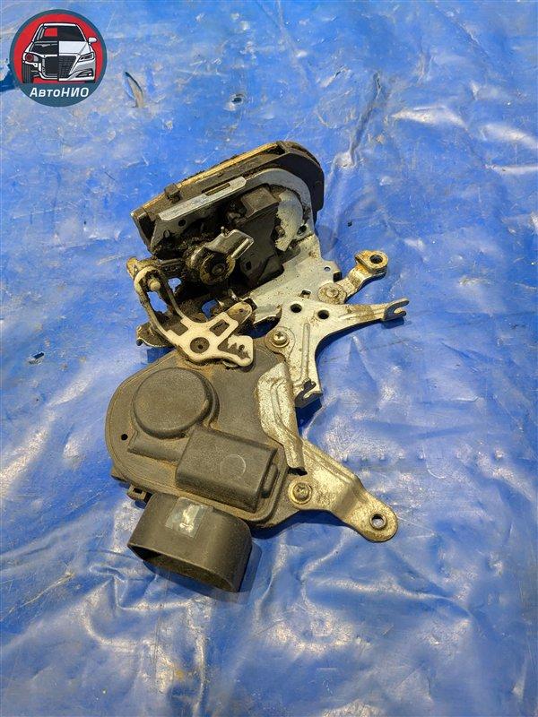 Замок двери задний правый Vista Ardeo 1998 SV50 3S-FSE