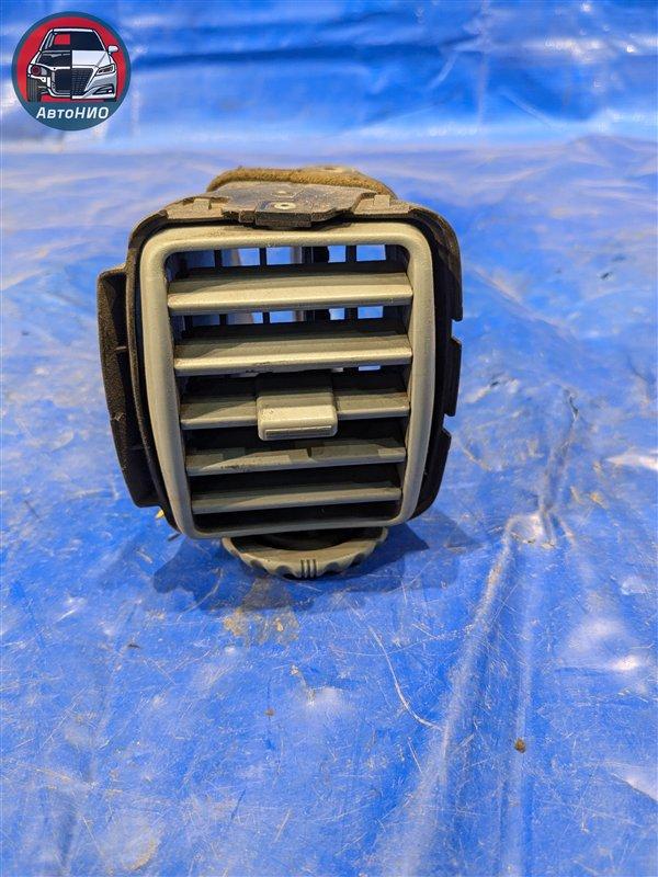 Дефлектор воздуховода левый Toyota Vista Ardeo 1998 SV50 3S-FSE 55670-32110-G0 Б/У