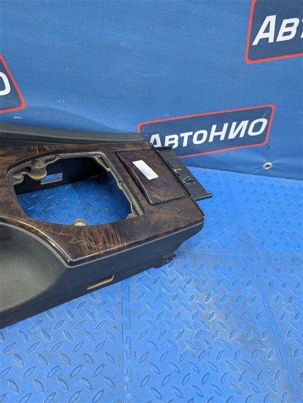 Бардачок между сиденьями 5-Series E60