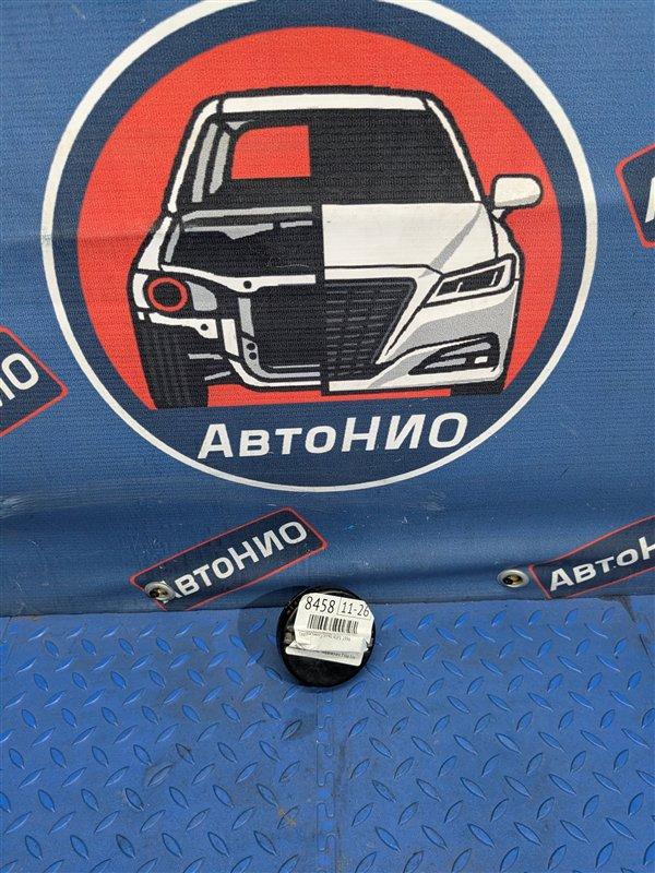 Запчасть крышка бензобака Toyota Camry 1996 SV40 4SFE 77310-16011 Б/У Крышка бензобака Toyota Camry 1996 SV40 4SFE 77310-16011 Б/У