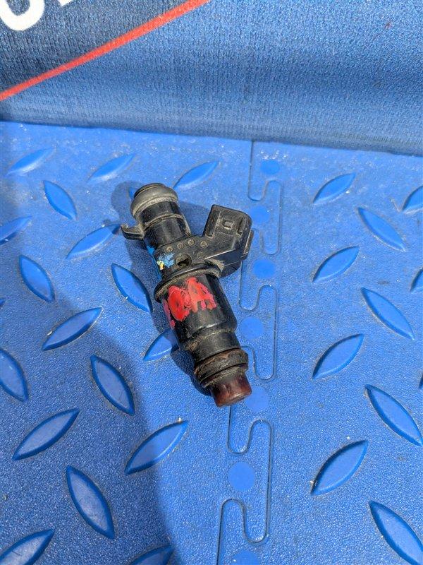Форсунка топливная Honda Stepwgn RF3 K20A