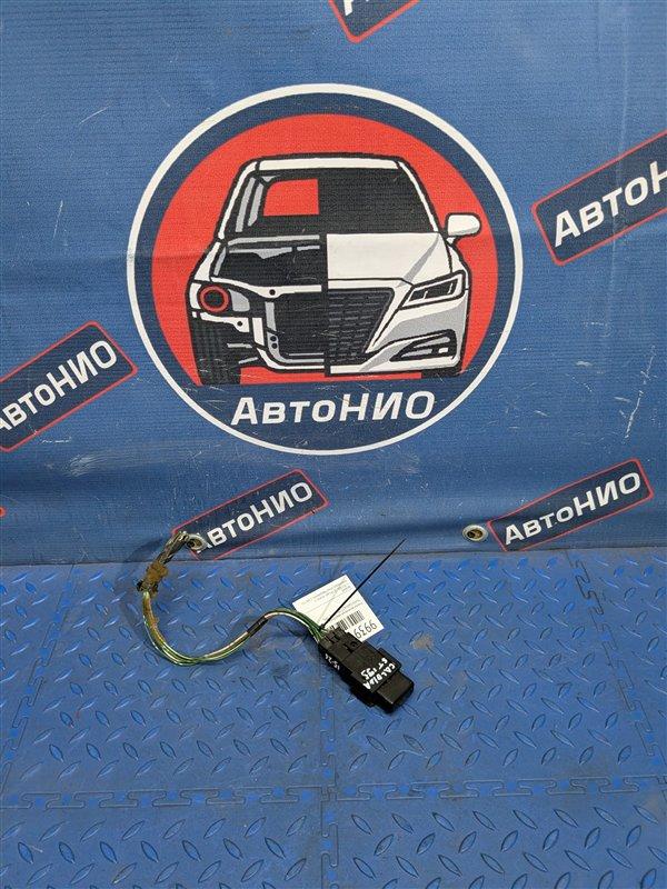 Кнопка включения аварийной сигнализации Toyota Caldina 1996 ST195 3S-FE 84332-20350 Б/У