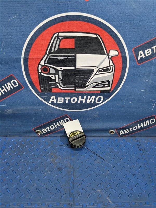Запчасть крышка бензобака Toyota Caldina 1996 ST195 3S-FE 77310-16011 Б/У Крышка бензобака Toyota Caldina 1996 ST195 3S-FE 77310-16011 Б/У