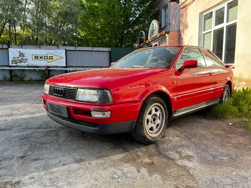 Поворотник левый 80 1991 Coupe Quattro ng Поворотник левый 80 1991 Coupe Quattro ng
