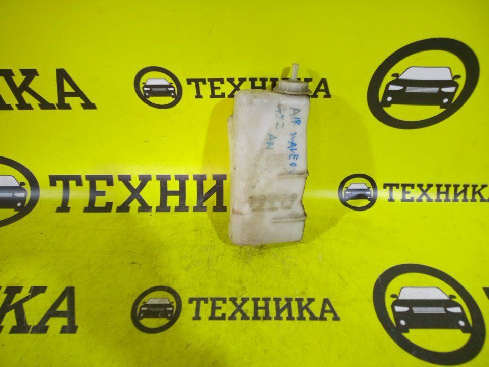 Запчасть бачок расширительный Honda Airwave GJ2 контрактная Бачок расширительный Honda Airwave GJ2 контрактная