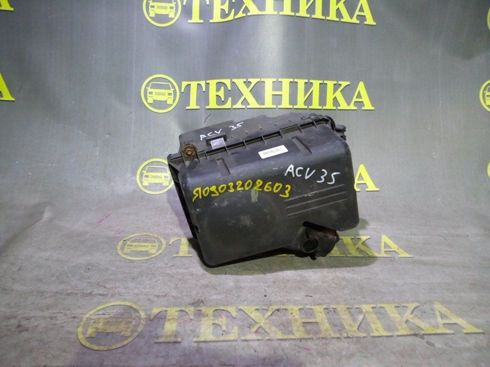 Запчасть корпус воздушного фильтра Toyota Camry ACV30 17700-28160 контрактная Корпус воздушного фильтра Toyota Camry ACV30 17700-28160 контрактная