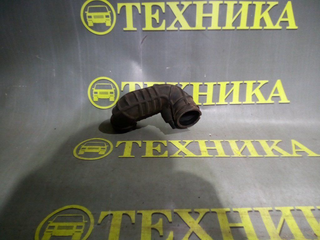 Гофра воздушного фильтра Toyota Vitz NCP10 2NZ-FE Гофра воздушного фильтра Toyota Vitz NCP10 2NZ-FE