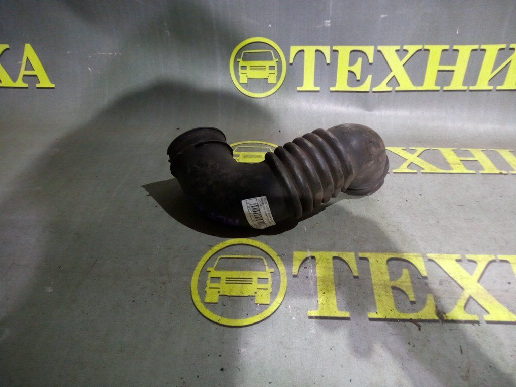 Гофра воздушного фильтра Toyota Funcargo NCP25 1NZ-FE