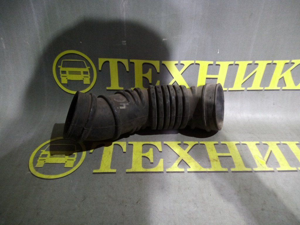 Гофра воздушного фильтра Mitsubishi RVR N74W 4G64 Гофра воздушного фильтра Mitsubishi RVR N74W 4G64
