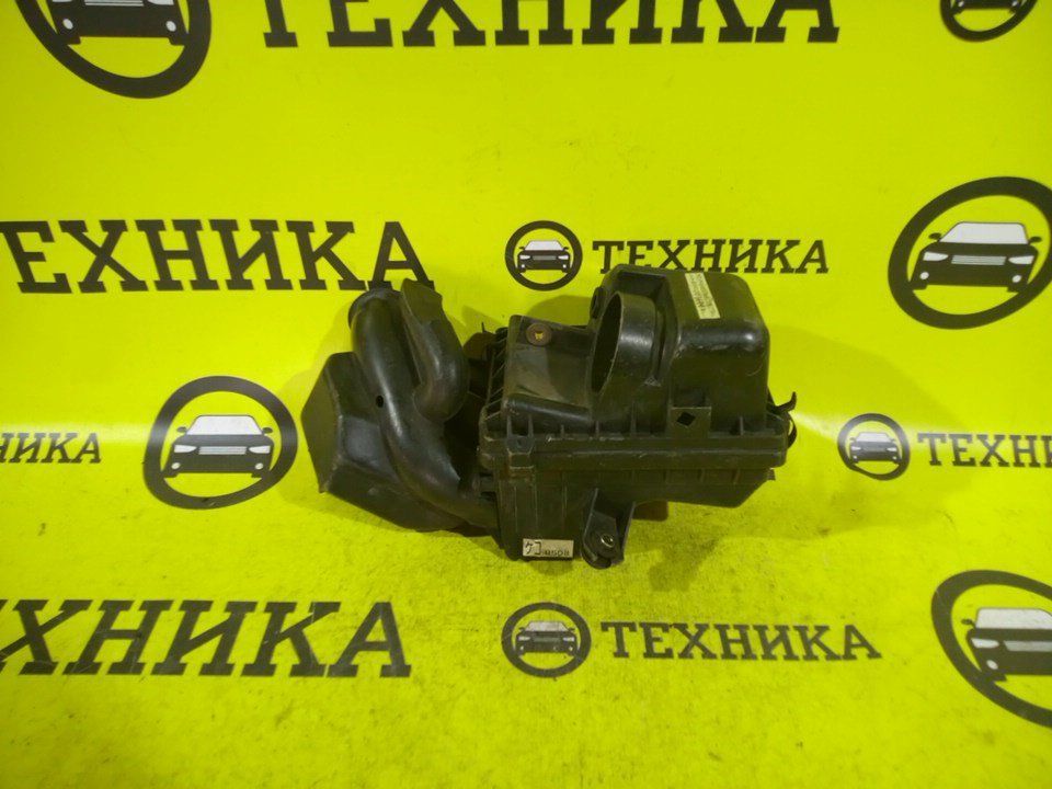 Корпус воздушного фильтра Demio DW3W