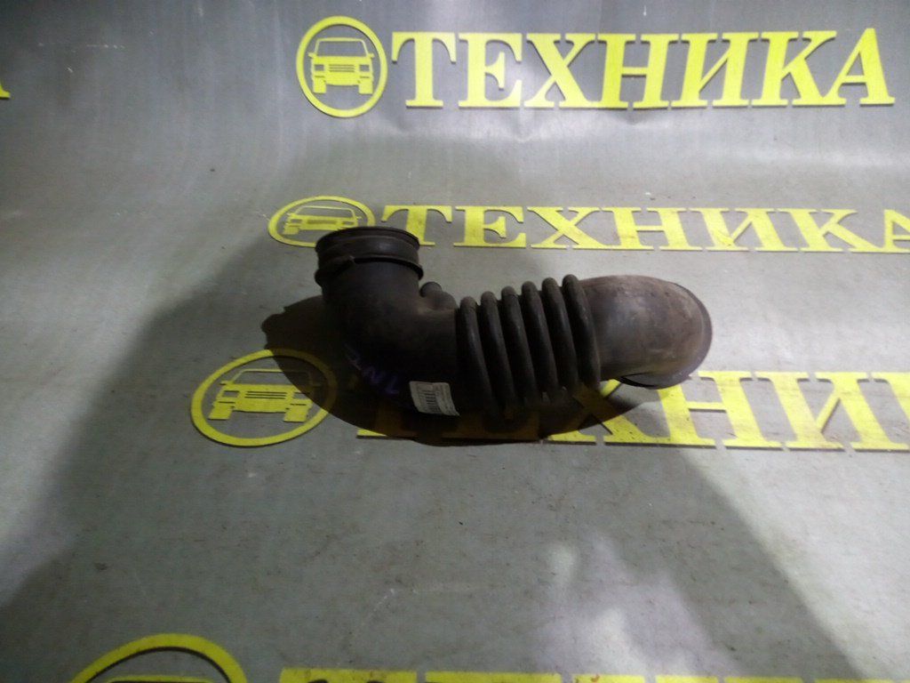 Гофра воздушного фильтра Toyota Funcargo NCP25 1NZ-FE