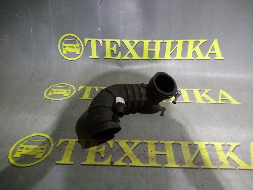 Гофра воздушного фильтра Toyota Vitz NCP10 2NZ-FE 17880-21060 контрактная