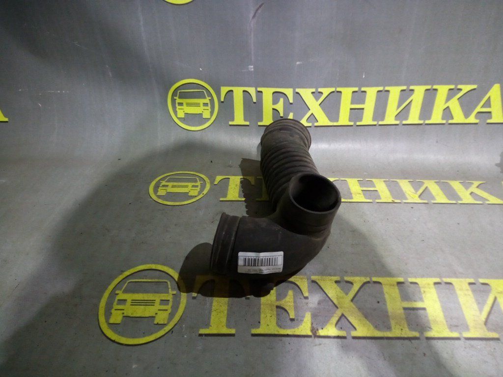 Гофра воздушного фильтра Toyota Town Ace Noah SR50 3S 17881-74830 контрактная