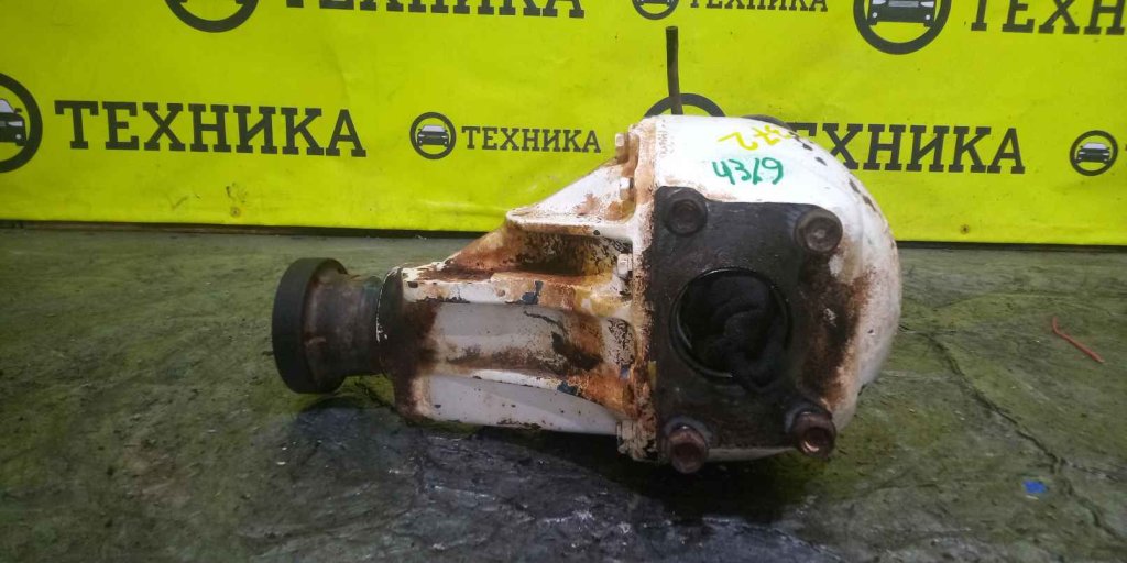 Редуктор передний Isuzu AXIOM UPS26 6VE1 Редуктор передний Isuzu AXIOM UPS26 6VE1