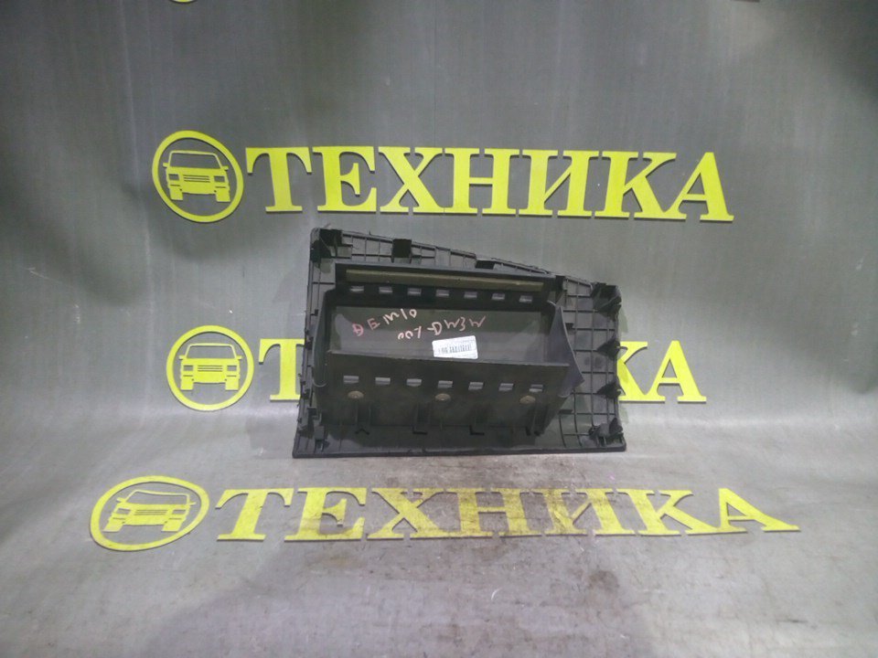 Airbag пассажира Demio DW3W