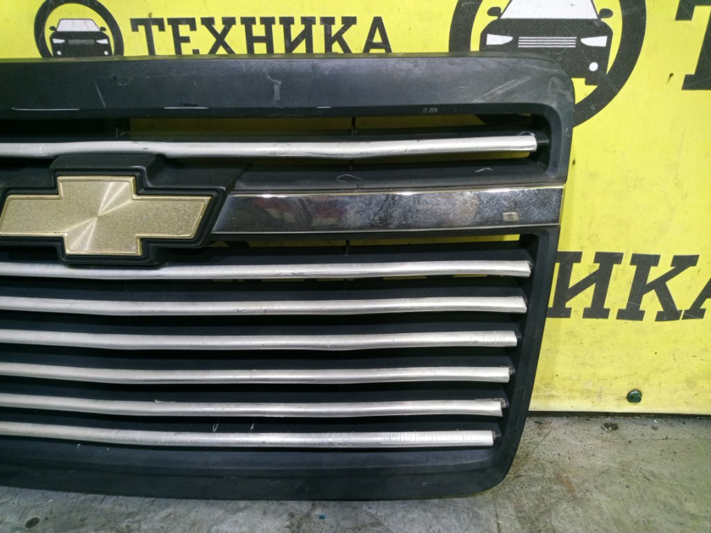 Решетка радиатора MW 2004 ME34S Решетка радиатора MW 2004 ME34S