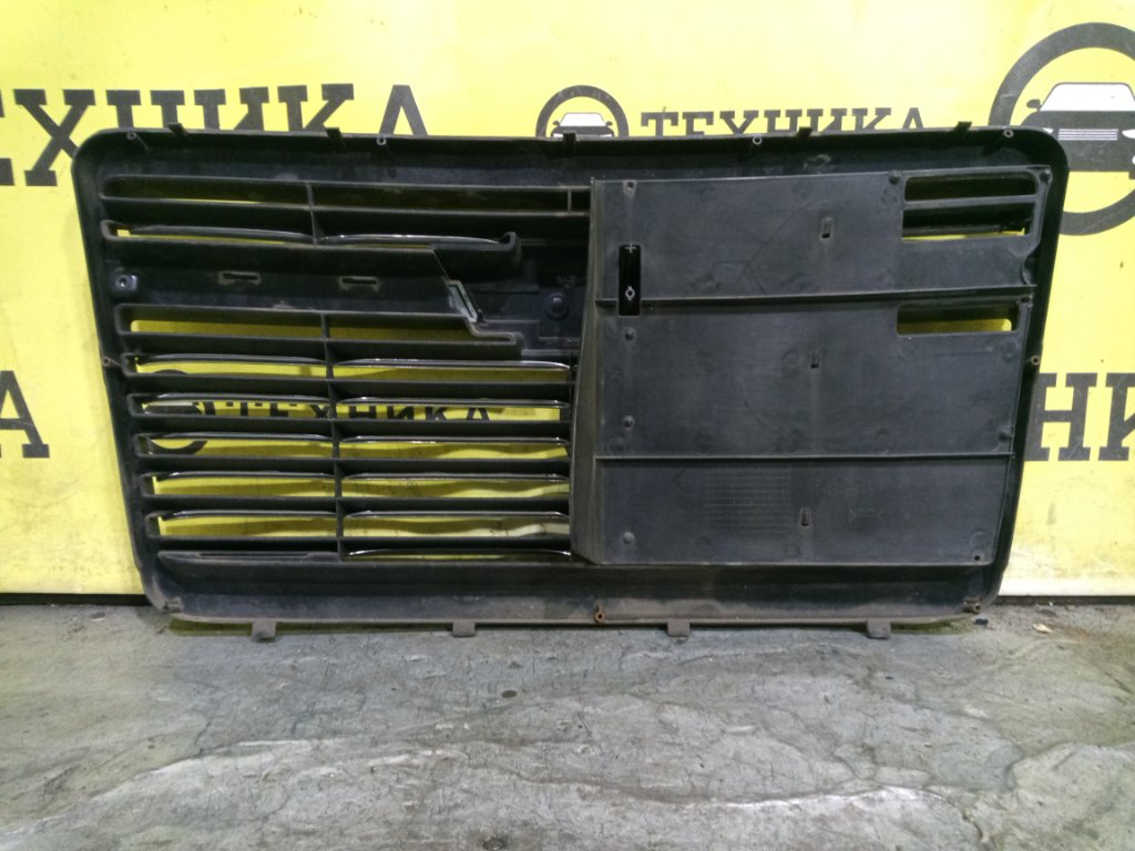 Решетка радиатора MW 2004 ME34S Решетка радиатора MW 2004 ME34S