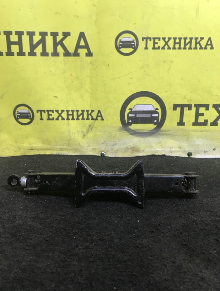 Домкрат Mazda Demio DY5W Домкрат Mazda Demio DY5W