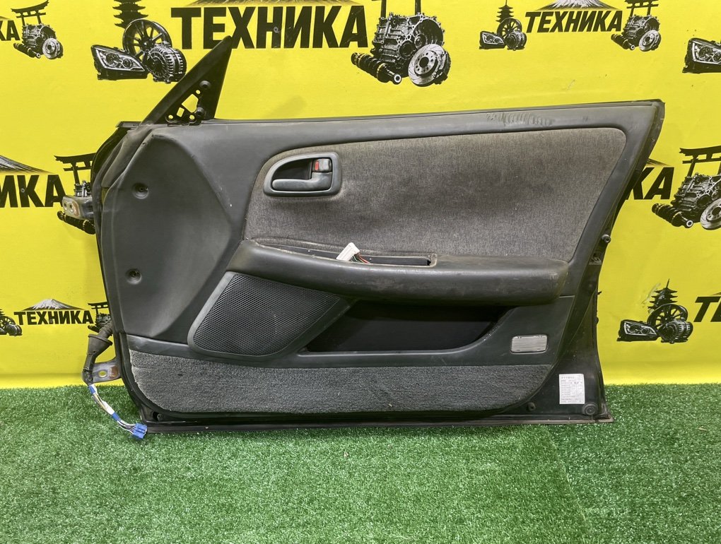Дверь боковая передняя правая Mark II GX90