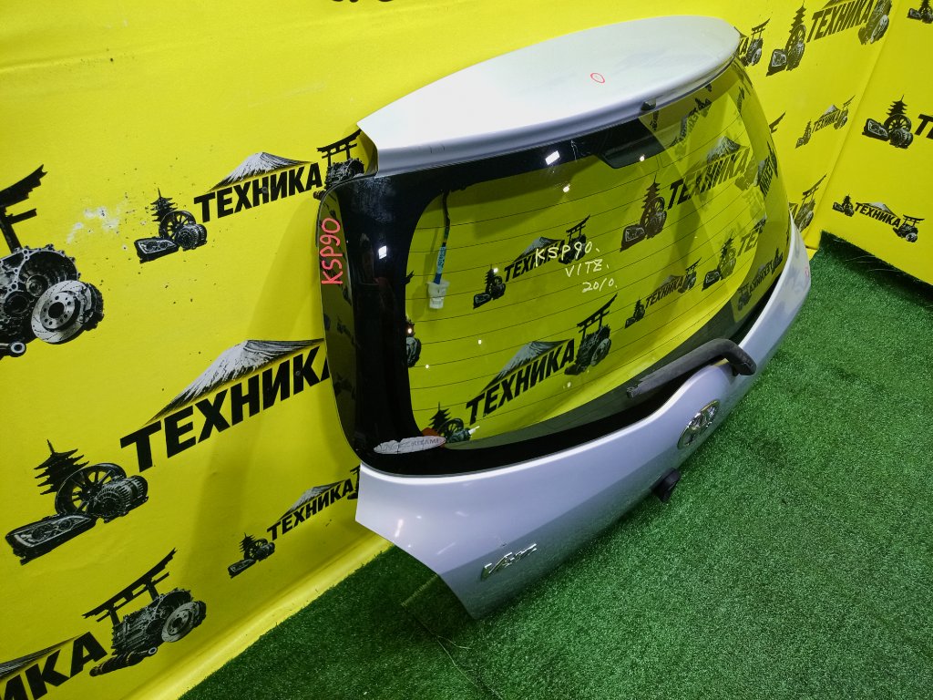 Дверь задняя задняя Vitz 2010 KSP90 1KR-FE Дверь задняя задняя Vitz 2010 KSP90 1KR-FE