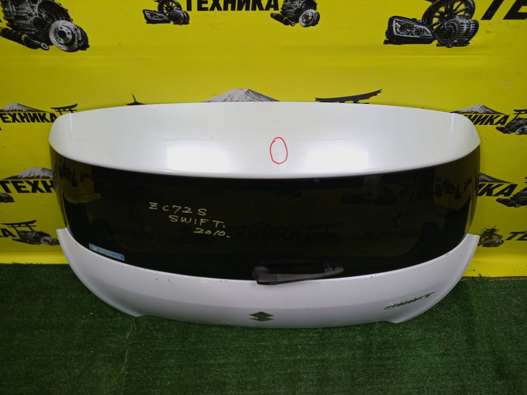 Дверь задняя задняя Swift 2010 ZC72S Дверь задняя задняя Swift 2010 ZC72S