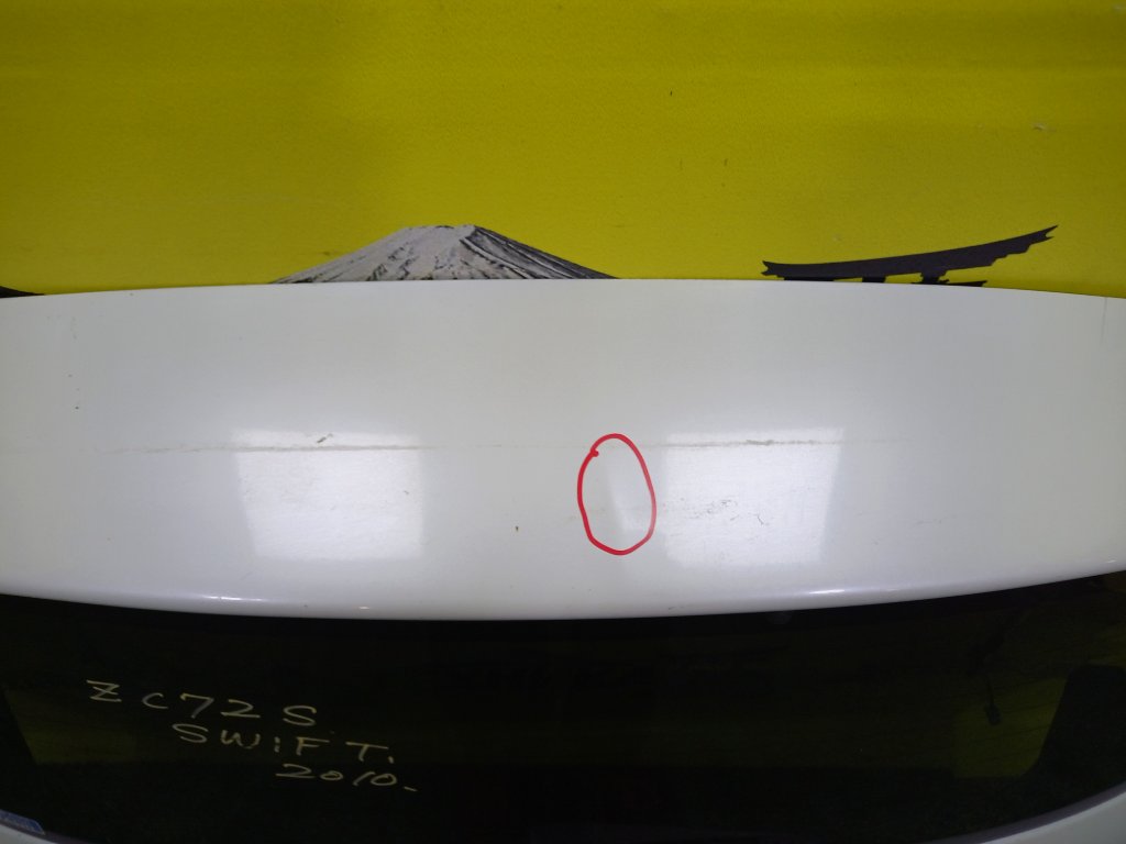 Дверь задняя задняя Swift 2010 ZC72S Дверь задняя задняя Swift 2010 ZC72S