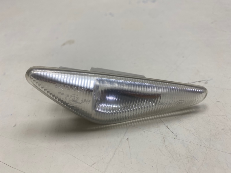 Поворотник в крыле левый Bmw X3 2012 F25 63137171007 Б/У