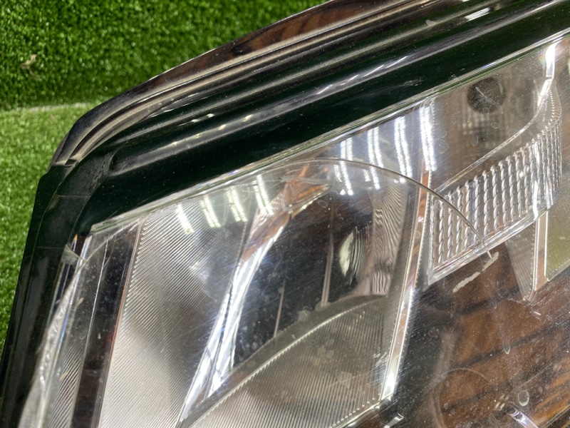 Фара левая KODIAQ 2016-