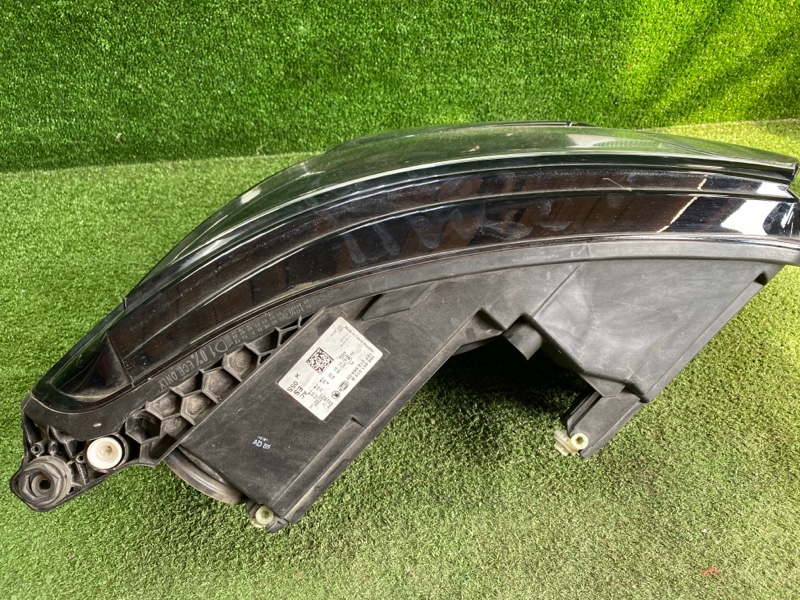 Фара левая KODIAQ 2016-