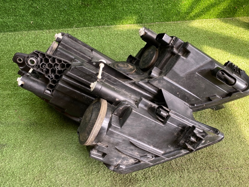 Фара левая KODIAQ 2016-