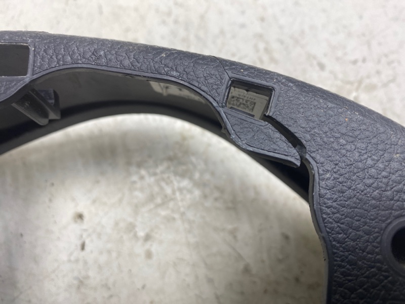 Кожух рулевой колонки RIO 2019 FB G4LC Кожух рулевой колонки RIO 2019 FB G4LC