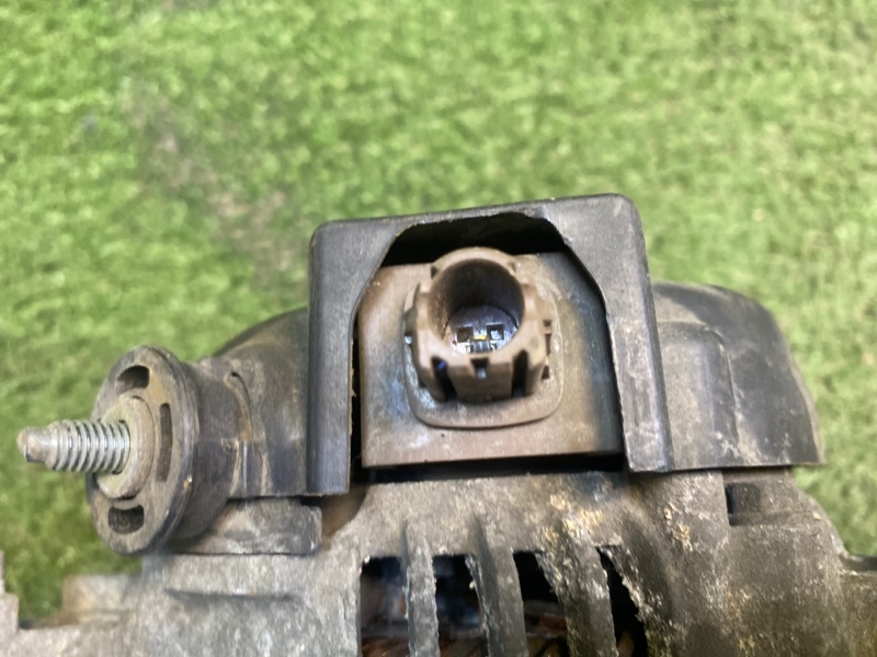 Генератор AURIS 2012-2018 E18 Генератор AURIS 2012-2018 E18