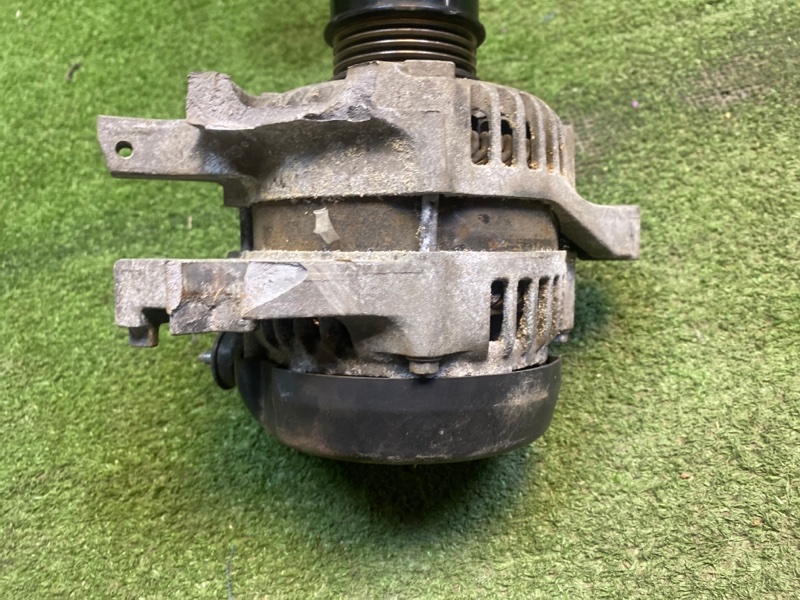 Генератор AURIS 2012-2018 E18 Генератор AURIS 2012-2018 E18