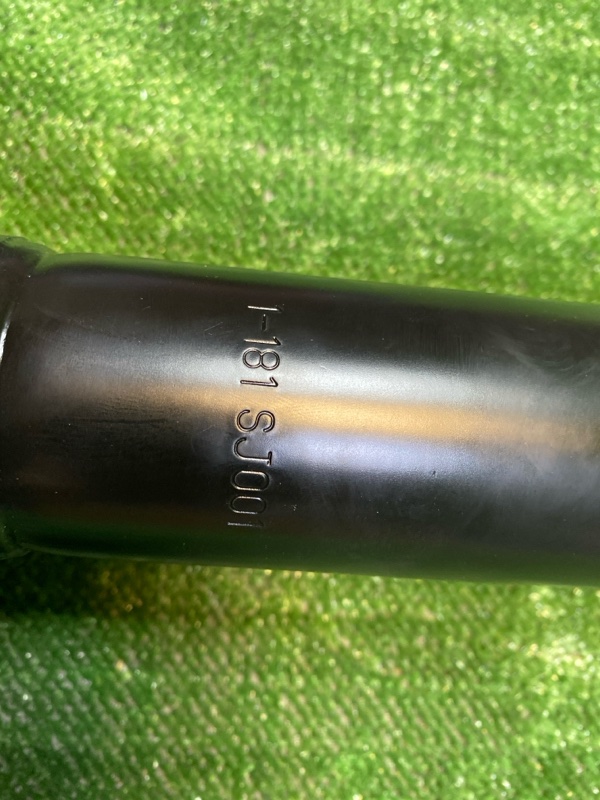Амортизатор передний X3 F25
