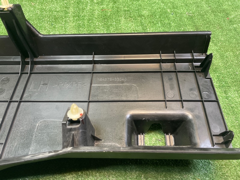 Обшивка багажника левая CAMRY 2017 2AR-FE