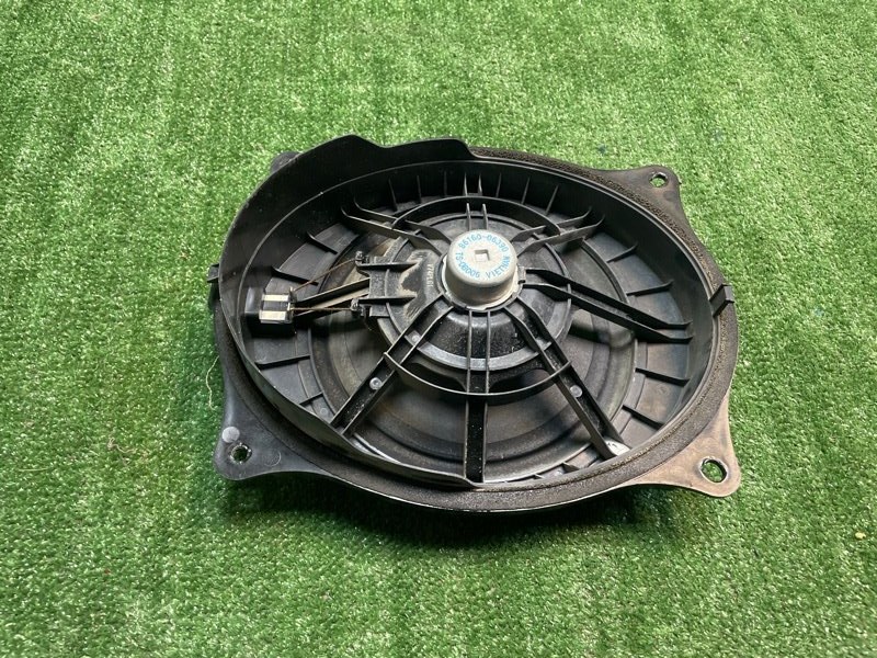 Динамик передний правый CAMRY 2017 2AR-FE Динамик передний правый CAMRY 2017 2AR-FE