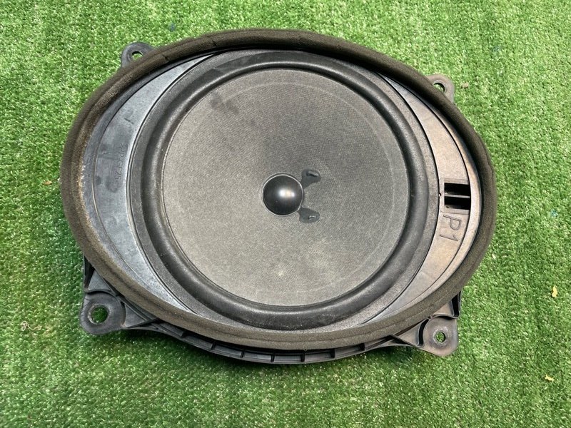 Запчасть динамик передний правый TOYOTA CAMRY 2017 2AR-FE 8616006390 Б/У Динамик передний правый TOYOTA CAMRY 2017 2AR-FE 8616006390 Б/У