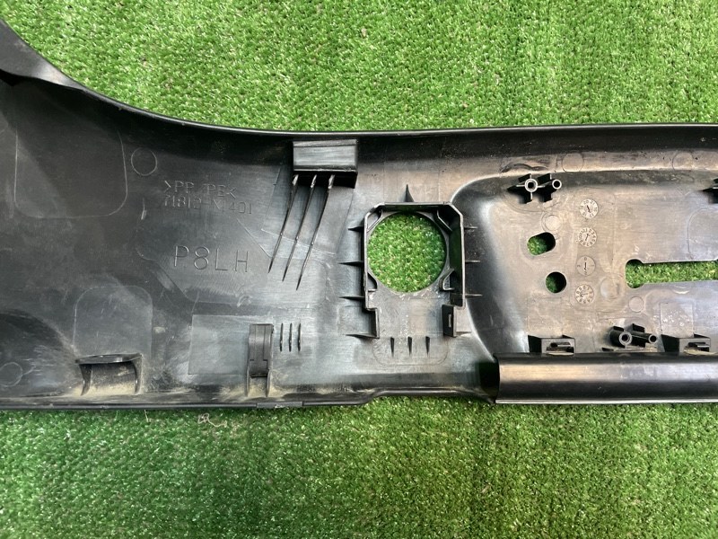 Накладка сиденья передняя левая CAMRY 2017 2AR-FE