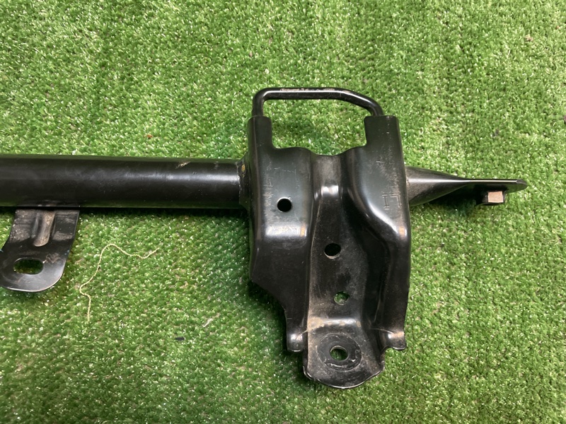 Кронштейн задний левый CAMRY 2017 2AR-FE