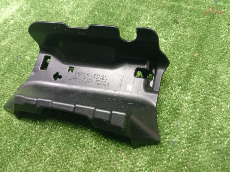 Кронштейн задний правый TOYOTA CAMRY 2AR-FE