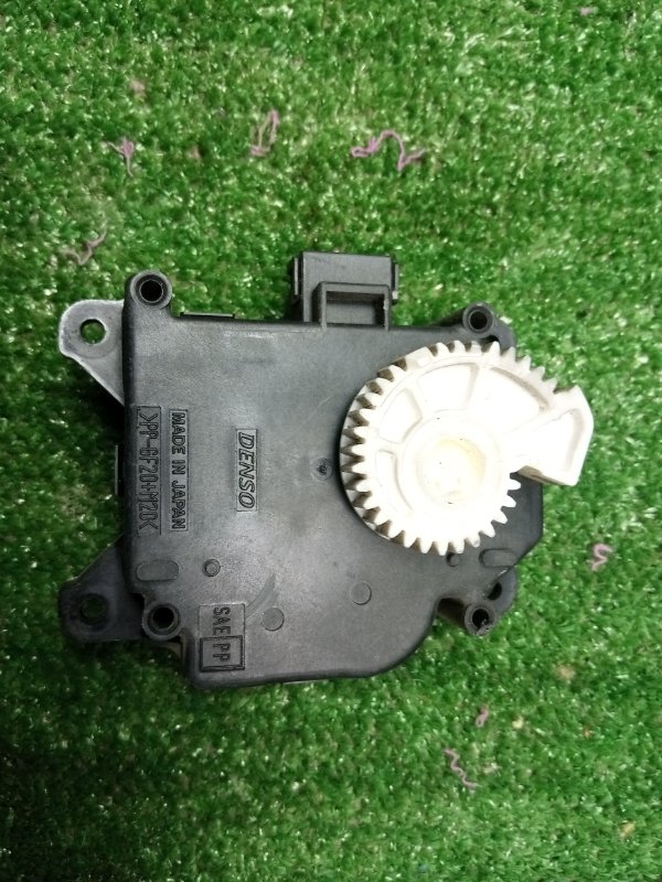 Сервопривод заслонки печки CAMRY 2017 2AR-FE